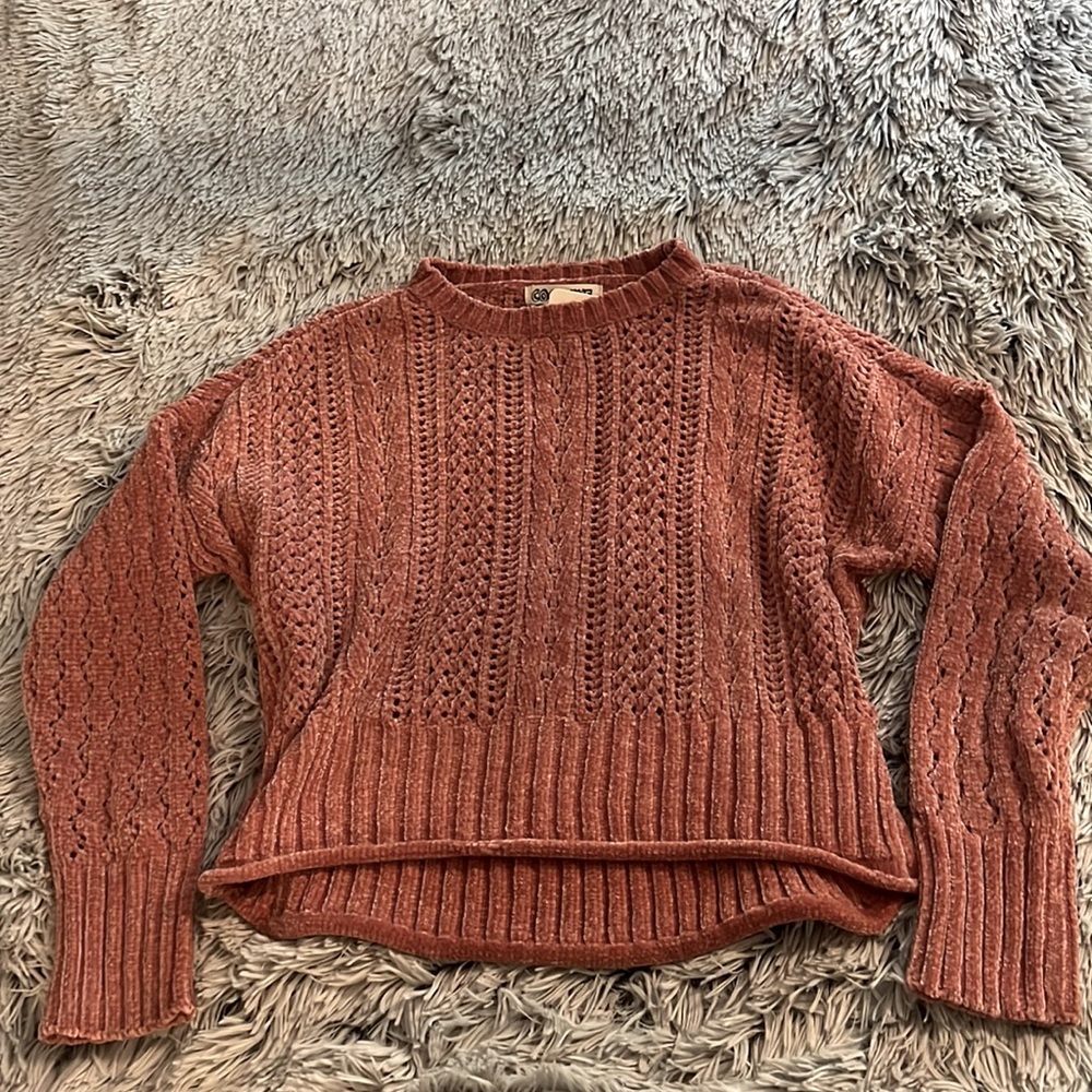 Cropped sweater by Cocovive in coral pink in XS